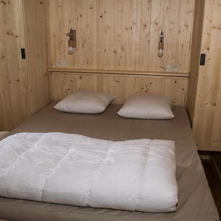 Camping Le Mouliat Hotel Moncrabeau ภายนอก รูปภาพ