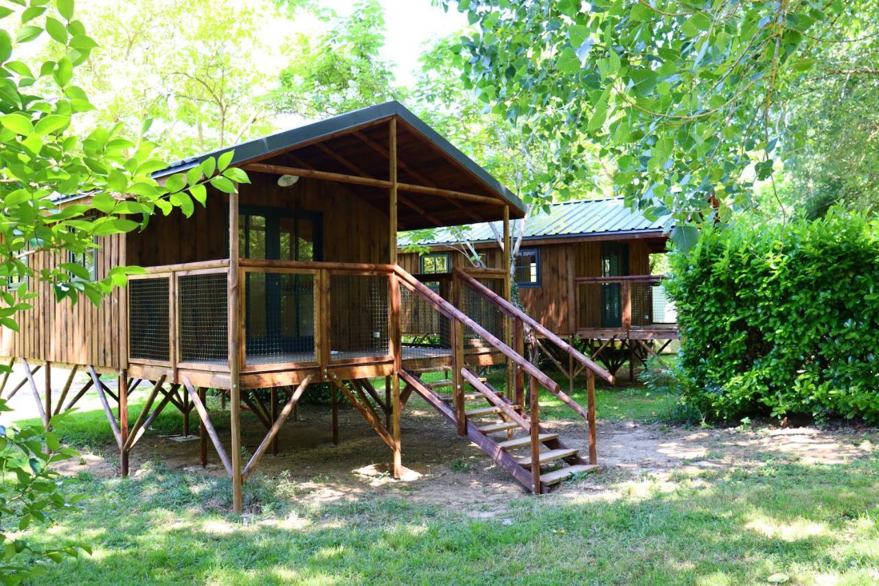 Camping Le Mouliat Hotel Moncrabeau ภายนอก รูปภาพ