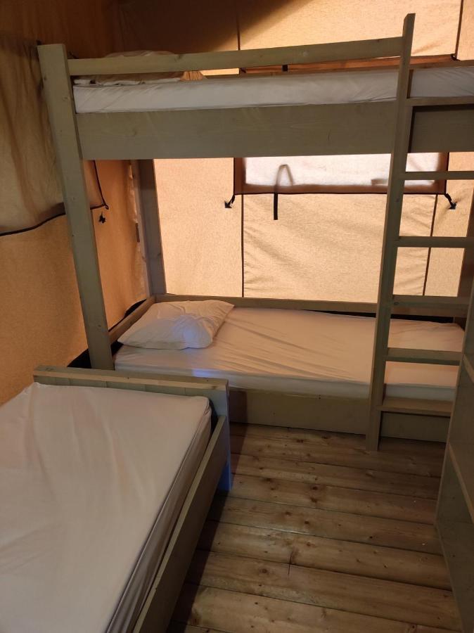 Camping Le Mouliat Hotel Moncrabeau ภายนอก รูปภาพ